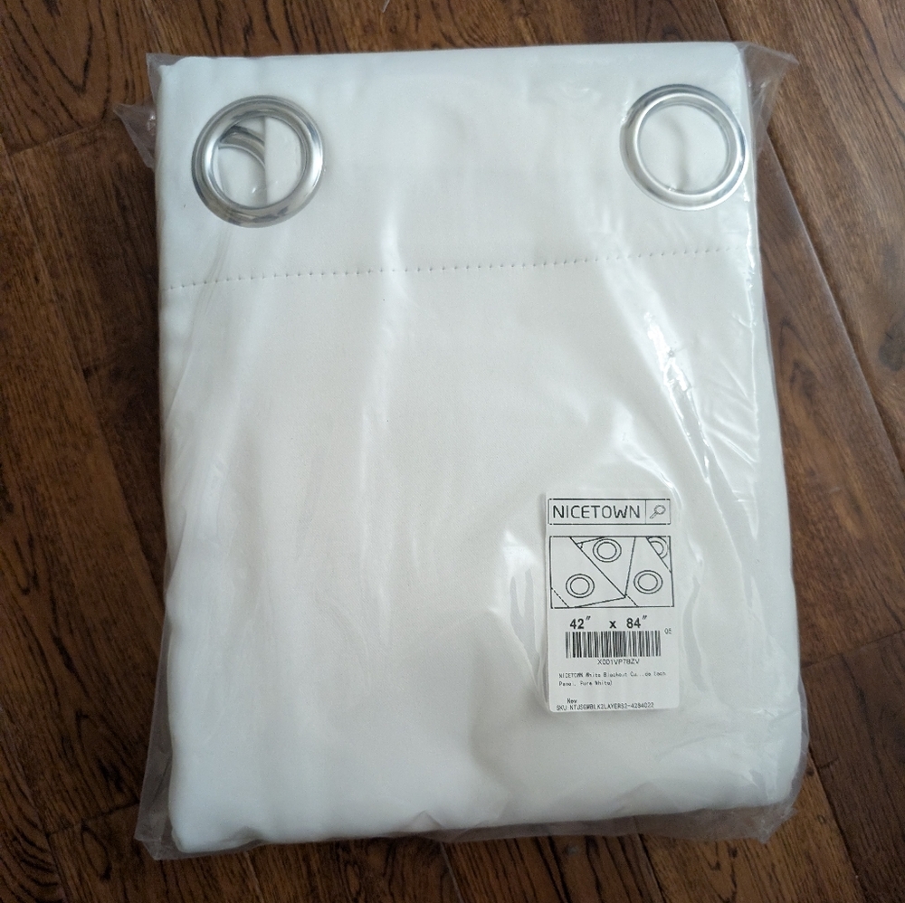 New In Package Nicetown White Blackout Curtains Pack Of 2 Size 42"X84" Grommet